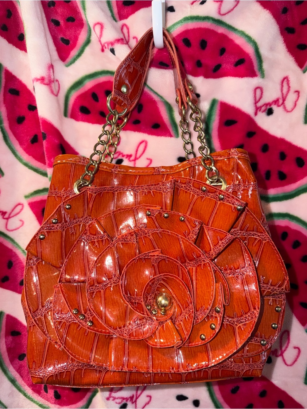 🧡 Chateau Croc-Embossed 3D Floral Shoulder Bag with Chain Strap